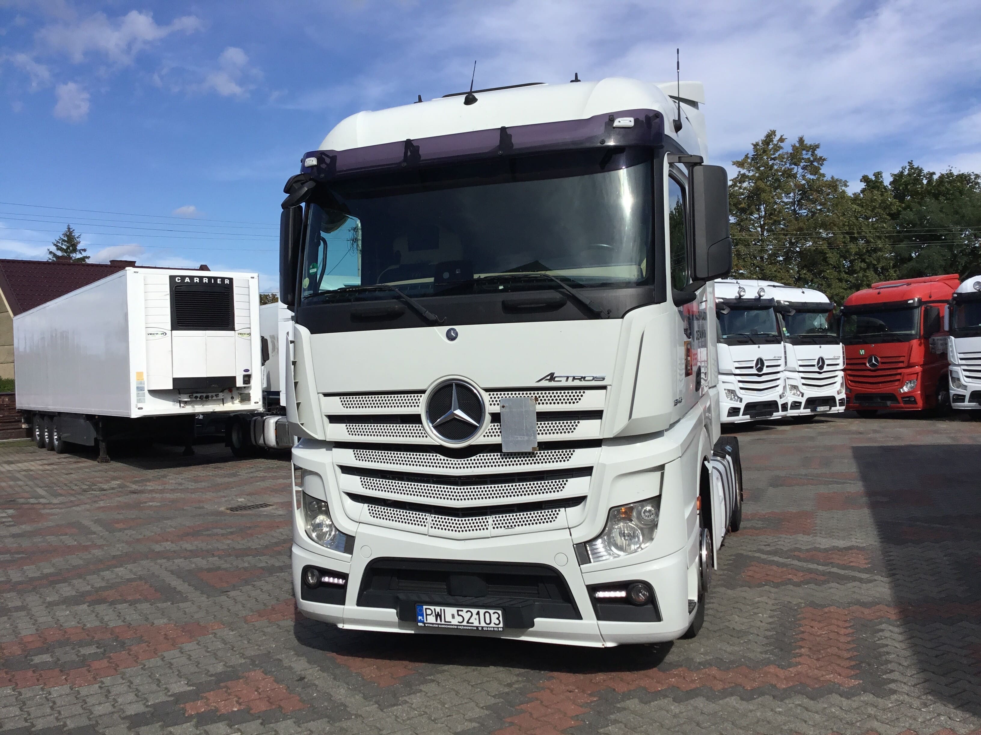Ciągnik siodłowy Mercedes 6
